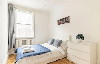 Foto 2 - Charming 1-bed Apartment in London