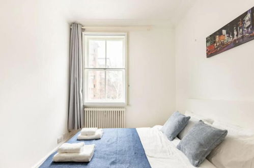 Foto 1 - Charming 1-bed Apartment in London