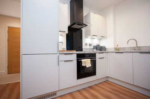 Foto 5 - Modern 1 Bedroom Flat in Bristol City Centre