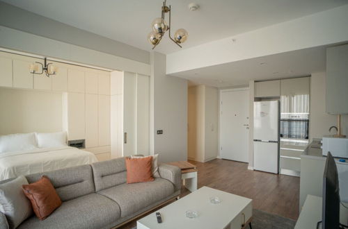 Photo 3 - Modern Stylish Apartment - Near Mall of Istanbul