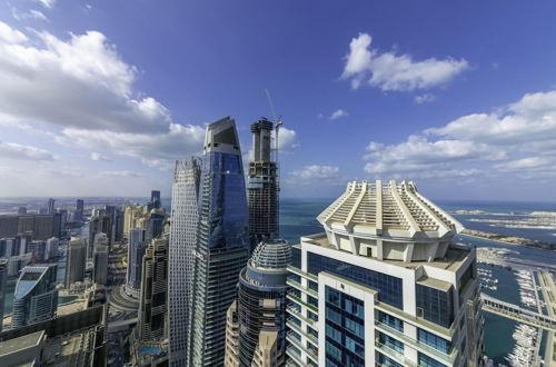 Foto 24 - High-floor Trendy Apt w Marina Palm Ocean Vws