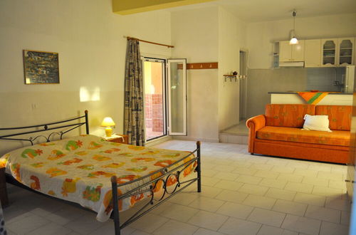 Photo 8 - Studio Apartment Tonia With sea View and Garden - Pelekas Beach, Corfu