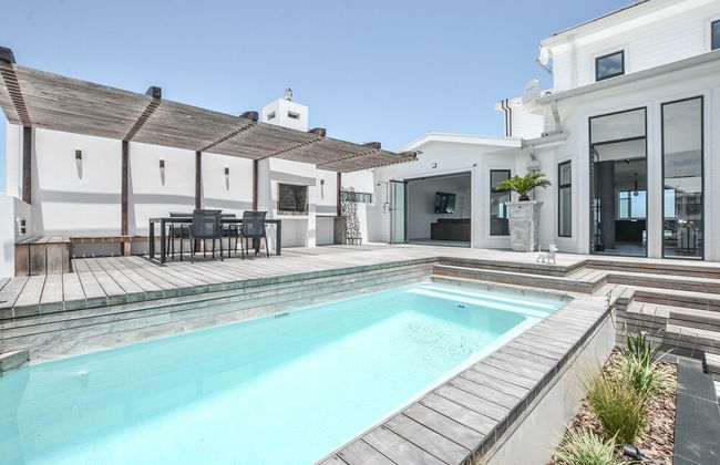 Sandbanks Villa - Photo 43