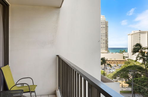 Photo 22 - Light & Airy 8th Floor Ocean View Condo with Lanai and FREE Parking! by Koko Resort Vacation Rentals