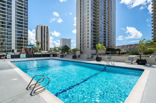 Photo 15 - Light & Airy 8th Floor Ocean View Condo with Lanai and FREE Parking! by Koko Resort Vacation Rentals