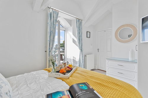 Photo 6 - Wellswood Apartment - Sunny Apartment With Stunning sea Views Private Balcony