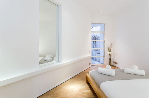 Photo 4 - Oxford Circus Apartments