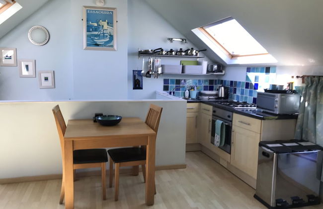 Immaculate 1-bed Apartment Cornwall With hot tub - Foto 10