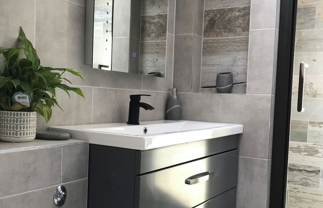 1-bed Apartment Sleeps 2 - Patio -bbq - Hot Tub - Foto 10