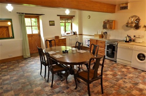 Photo 11 - Court Farm Holiday Cottages