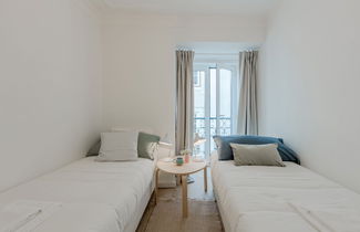 Foto 3 - Sunny Bairro Alto / Chiado Apartment, By TimeCooler