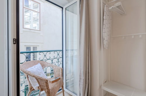 Foto 23 - Sunny Bairro Alto / Chiado Apartment, By TimeCooler