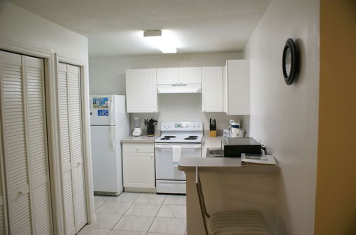 Photo 19 - Alamo Vacation Townhomes