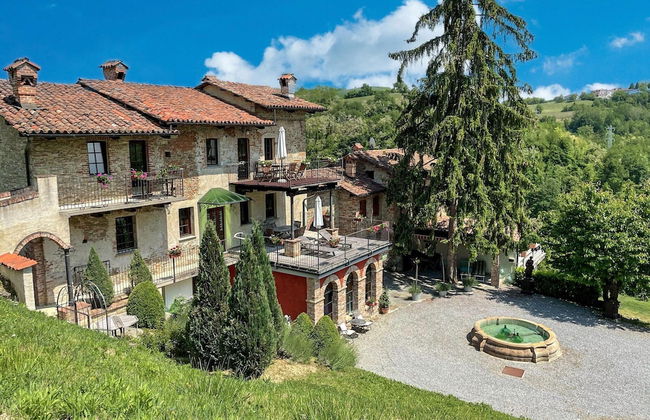Holiday Home in Langhe With Pool and Terrace - Foto 1