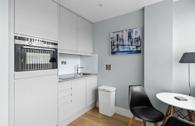 Luxurious ONE Bedroom Apartment IN Bond Street - Foto 10