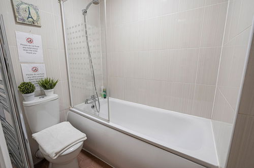 Photo 10 - Nice 3 Bedrooms Apartment Near Hyde Park & Oxford St