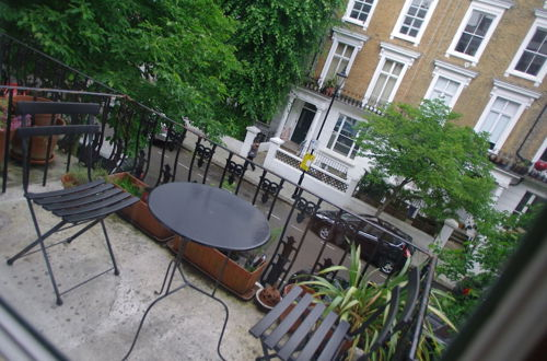 Foto 14 - The London Agent Notting Hill Balcony