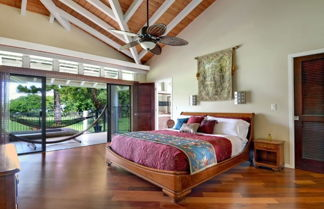 Photo 3 - Rate Elegant Home With hot tub and Pool on Makai Golf Course