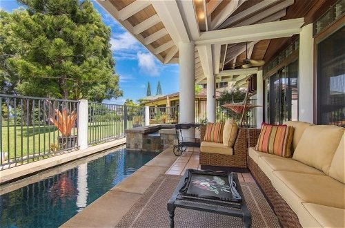 Photo 23 - Rate Elegant Home With hot tub and Pool on Makai Golf Course
