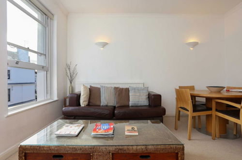 Photo 16 - 1 Bedroom Apartment in Notting Hill Accommodates 2