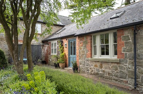 Foto 22 - Courtyard Cottage