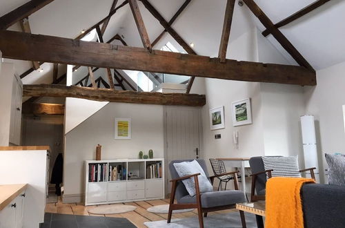 Photo 9 - Stylish Wells Penthouse With Cathedral Views