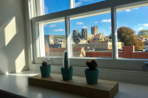 Photo 3 - Stylish Wells Penthouse With Cathedral Views