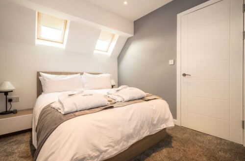 Photo 6 - Aaron Wise Serviced Apartments