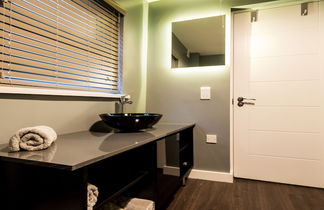 Photo 2 - Aaron Wise Serviced Apartments