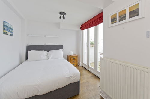 Foto 3 - Charming 2-bed Apartment, Pimlico