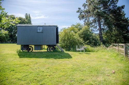 Foto 15 - Abbey Shepherds Hut, Eye