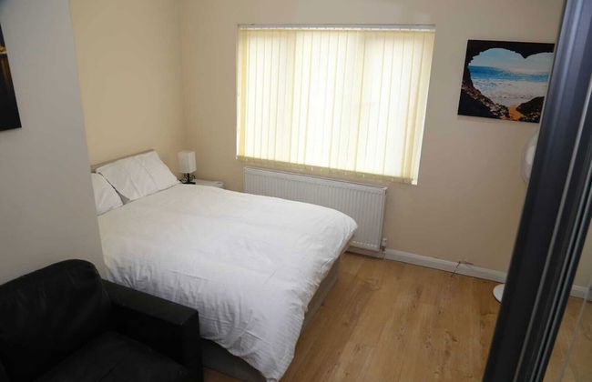Budget 4-bedrooms In Thamesmead - Foto 16