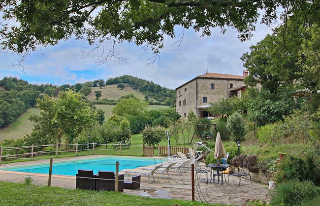 Farmhouse in Apecchio With Pool and Terrace - Foto 25