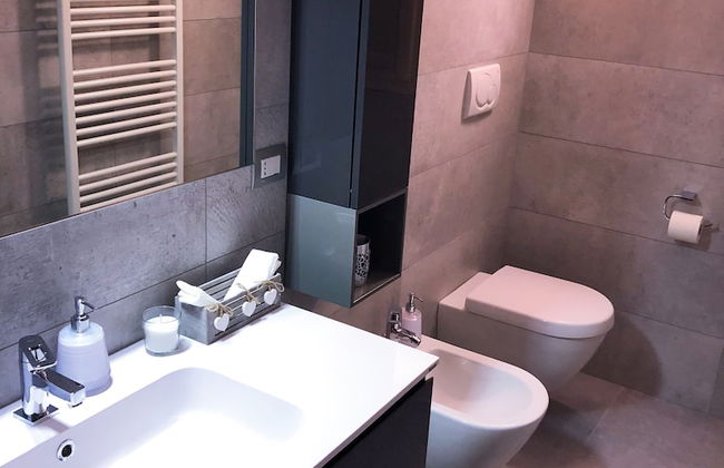 Paradise Luxury Apartments - Photo 16