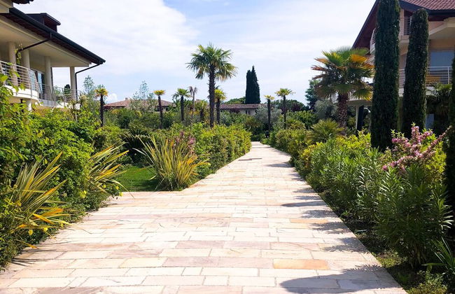 Paradise Luxury Apartments - Photo 27