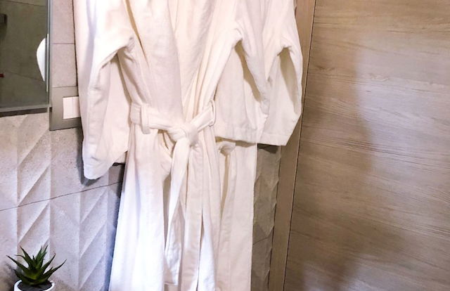 Paradise Luxury Apartments - Photo 18