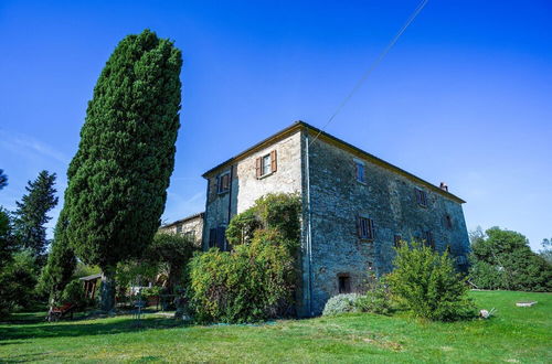 Photo 36 - Adorable Farmhouse in Asciano