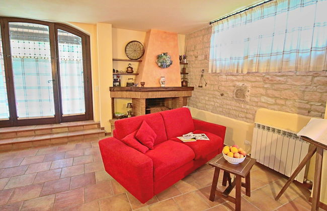 Family Cottage in Cagli With Pool - Photo 17