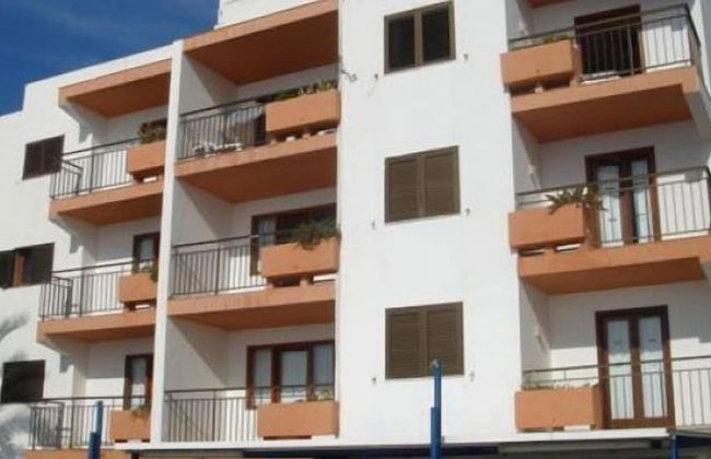Apartamentos Llevant - Foto 1