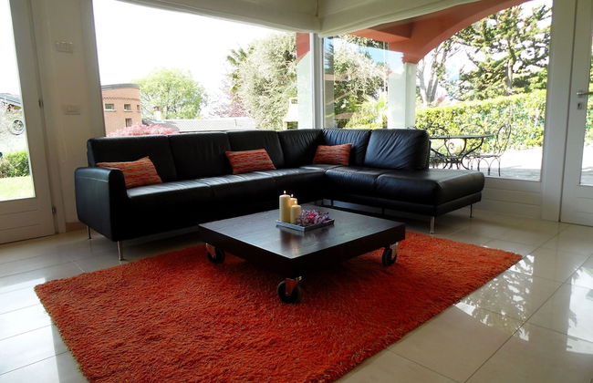 Fabulous Villa in Barasso near Lake - Foto 9