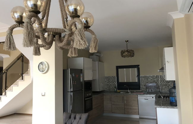 Yakut Villa - Photo 8