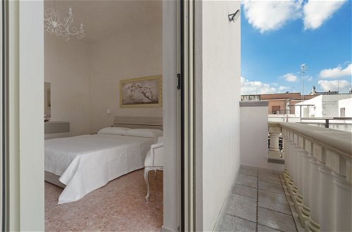 Foto 17 - San Pancrazio Suite Apartments