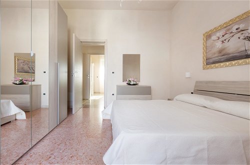 Photo 14 - San Pancrazio Suite Apartments