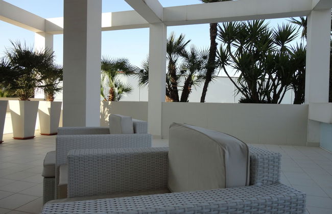 Soglow Business Class Aparthotel - Photo 23