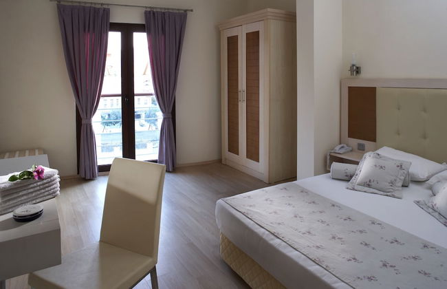 Club Anastasia Hotel - Photo 3