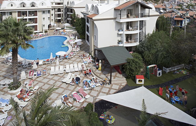 Club Anastasia Hotel - Photo 12