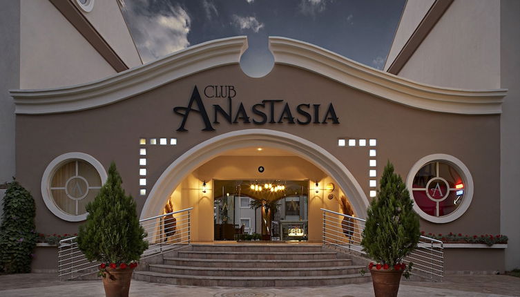 Photo 1 - Club Anastasia Hotel