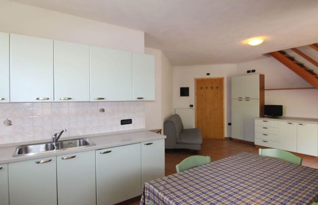 Holiday Home With View - Photo 6
