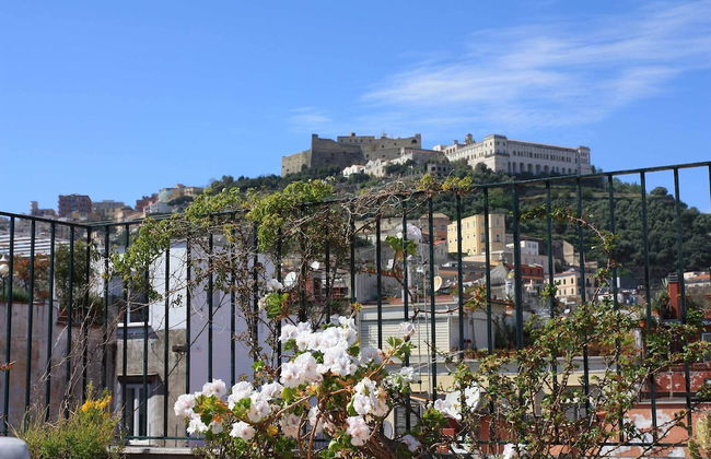 Apartment With Terrace - Photo 23