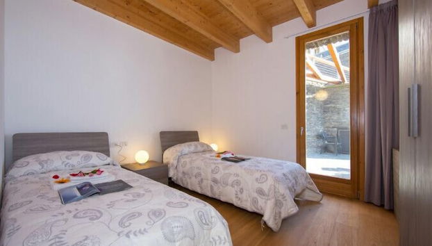 Apartment in Bellano with swimming pool and garden - Foto 2